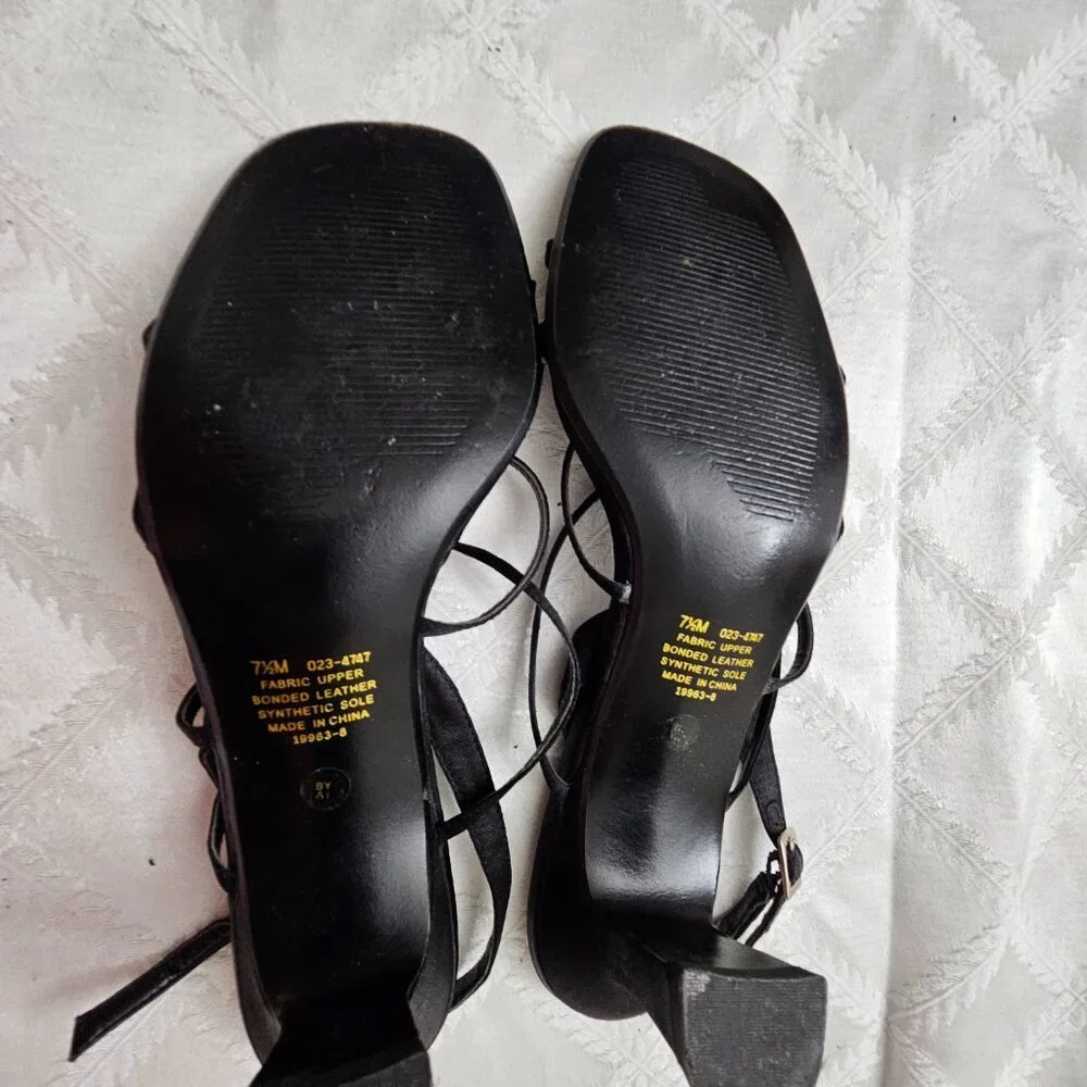 Jacqueline Ferrar Strappy Slingback Heels!  EUC! - Picture 6 of 6